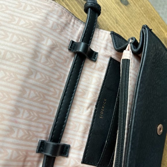 Stella & Dot Nolita Sidekick Crossbody Bag Black Rose Gold - Picture 6 of 10